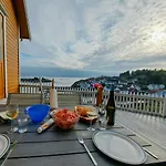 Holiday home With Views Over Sogndalstrand Sogndalsstrand